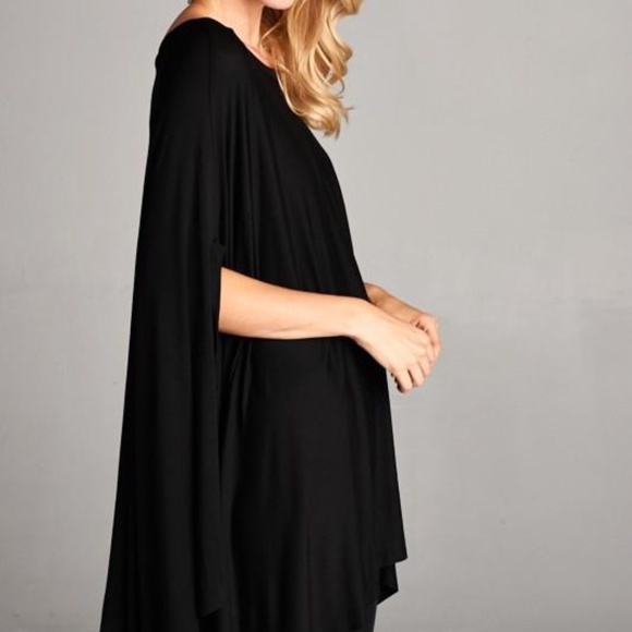 Black Boho Drape Sleeve Tunic - Picture 4 of 4